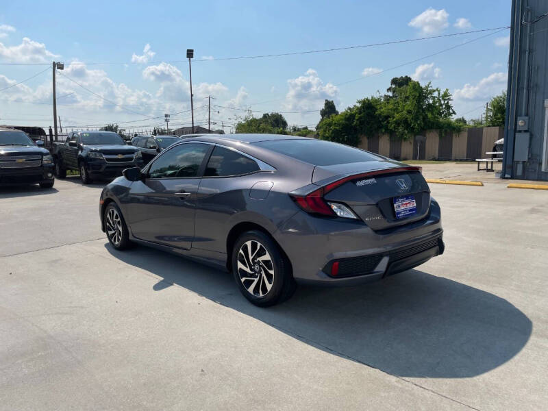 2017 Honda Civic LX-P