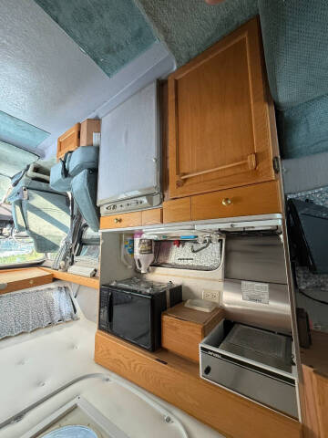 2000 Dodge Roadtrek 190 Versatile