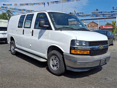 2023 Chevrolet Express 2500