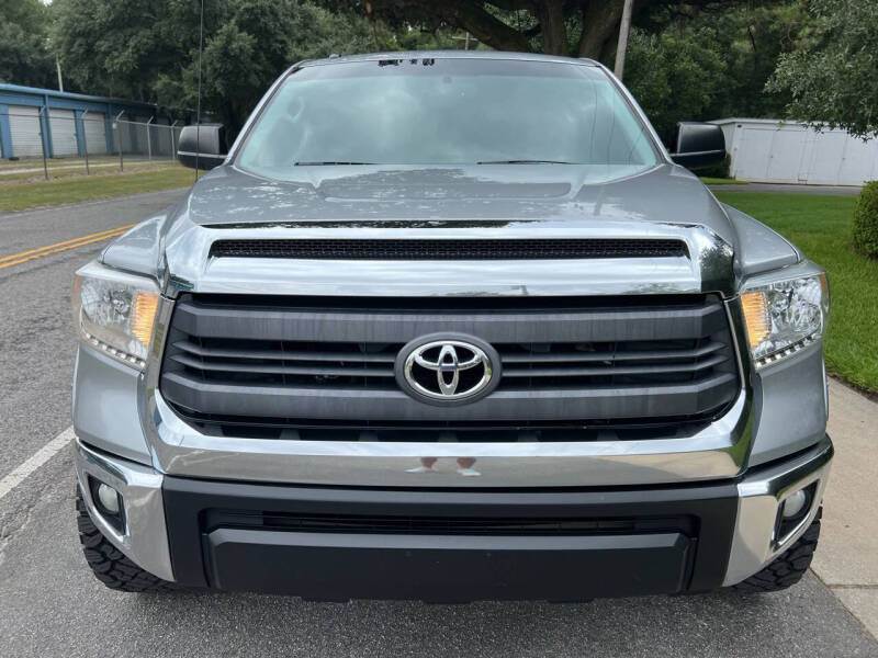 2015 Toyota Tundra SR5 photo 6