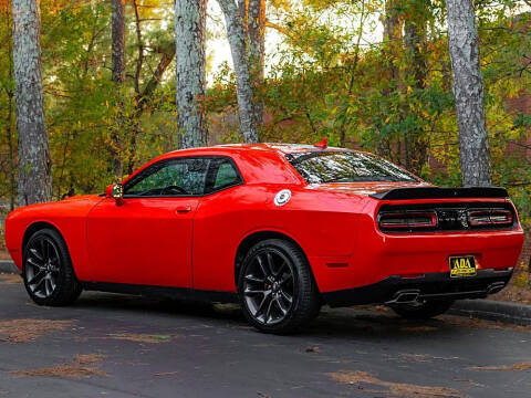 2021 Dodge Challenger SXT