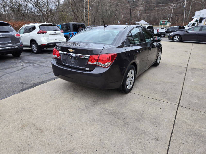 2014 Chevrolet Cruze LS photo 8