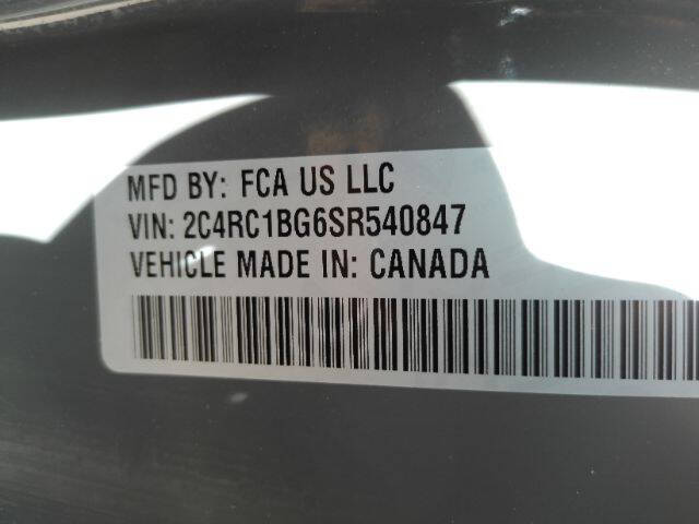 Gray 2025 Chrysler Pacifica Select Select 4dr Mini-Van 58