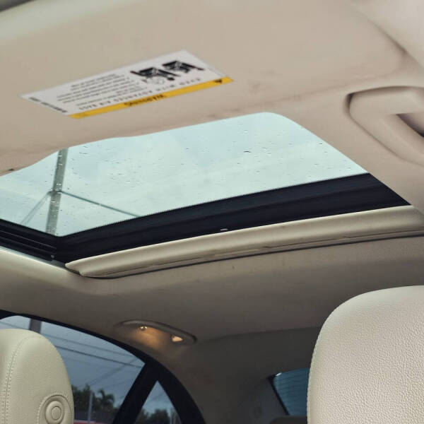 2021 Mercedes-Benz C-Class C 300