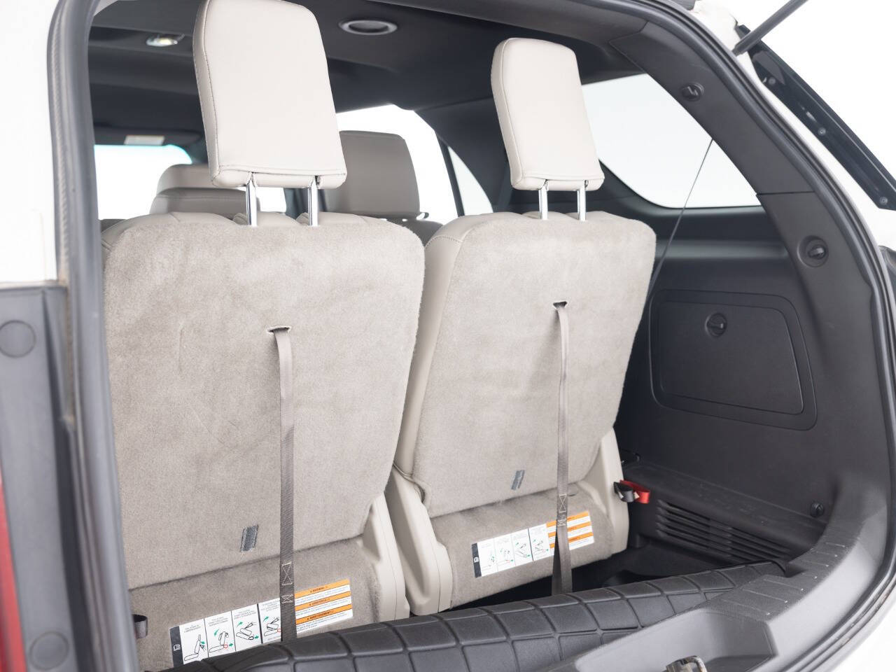 Used Car 2015 Ford Explorer  Xlt Awd 4dr Suv For Sale Under $10,000 In Coal City, Illinois