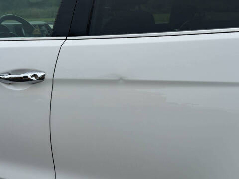 2017 Hyundai Santa Fe Limited Ultimate