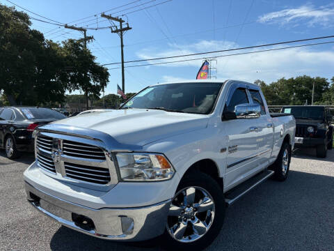 2013 RAM 1500 for sale at Das Autohaus Quality Used Cars in Clearwater FL