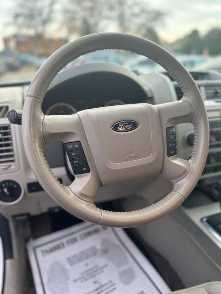 2011 Ford Escape XLT