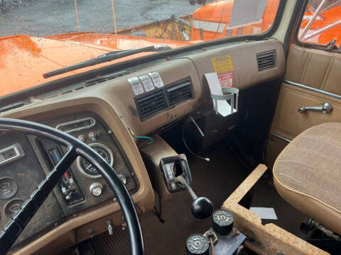 1988 Ford LT8000