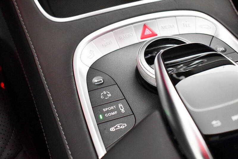 2017 Mercedes-Benz S-Class AMG S 63