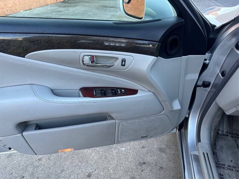 2007 Lexus LS 460