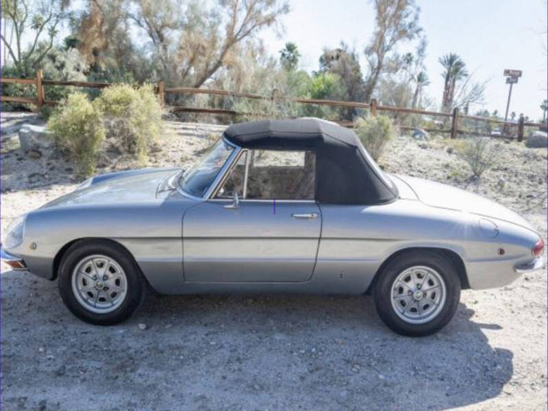 1970 Alfa Romeo Spider