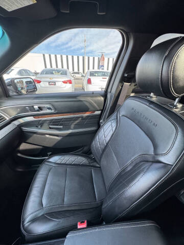 2016 Ford Explorer Platinum