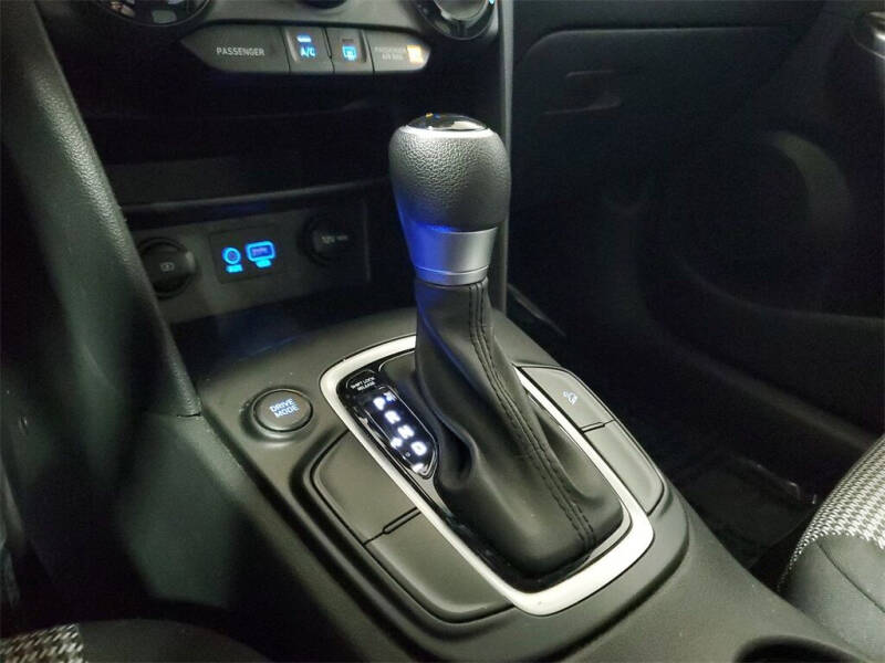 2021 Hyundai Kona SE