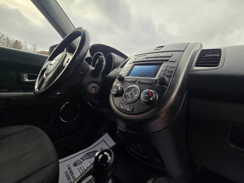 2013 Kia Soul +