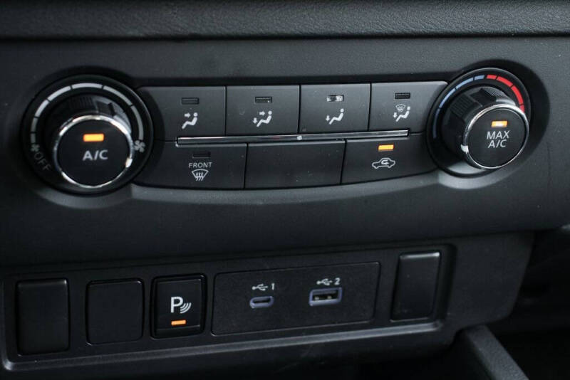 2025 Nissan Frontier S