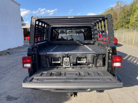 2021 Jeep Gladiator Willys
