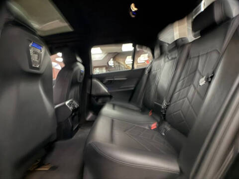 2025 BMW 5 Series 530i xDrive