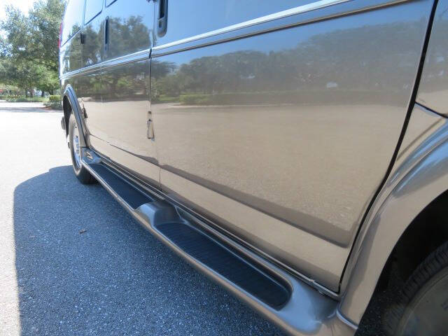 2021 GMC Savana LS 2500