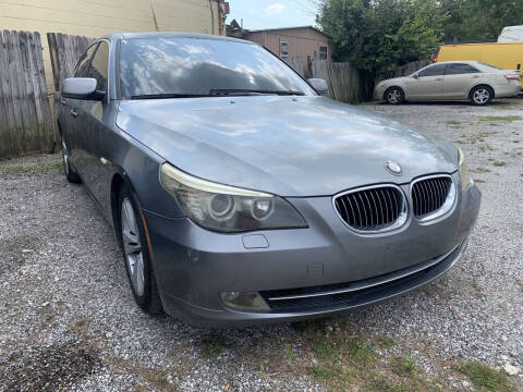 2010 BMW 5 Series 528i