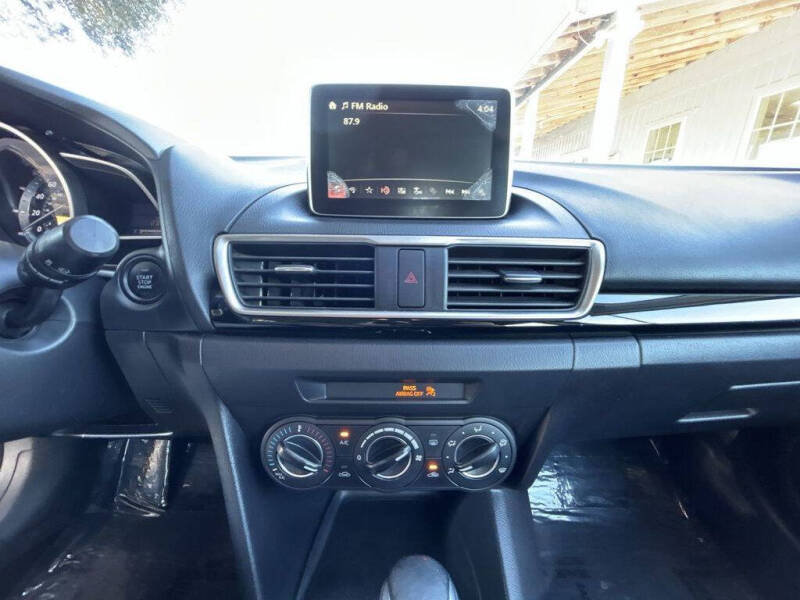 2016 Mazda MAZDA3 i Touring