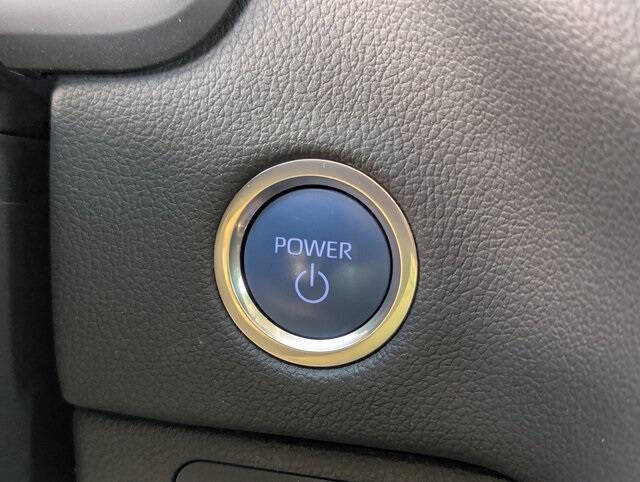 2023 Toyota Sequoia SR5