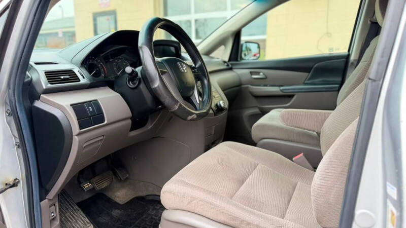 2011 Honda Odyssey LX