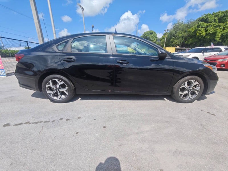 2020 Kia Forte FE