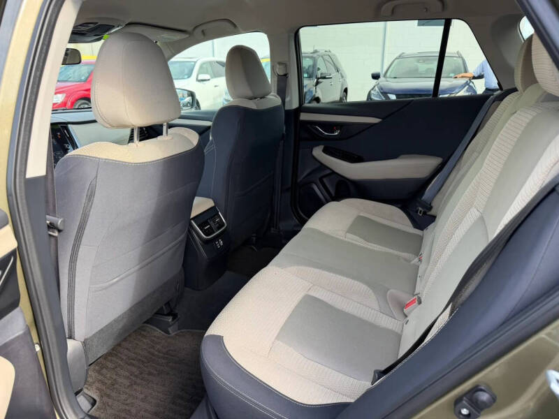 2023 Subaru Outback Premium
