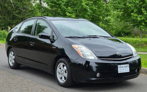 2008 Toyota Prius for sale at CLEAR CHOICE AUTOMOTIVE in Milwaukie OR