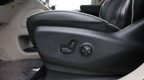 2023 Chrysler Pacifica Plug-In Hybrid Limited