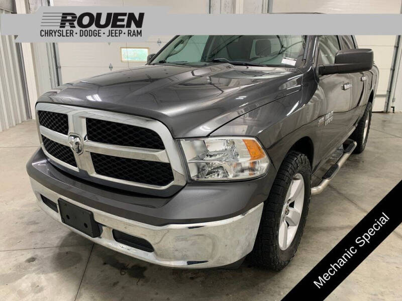 2017 RAM 1500 SLT
