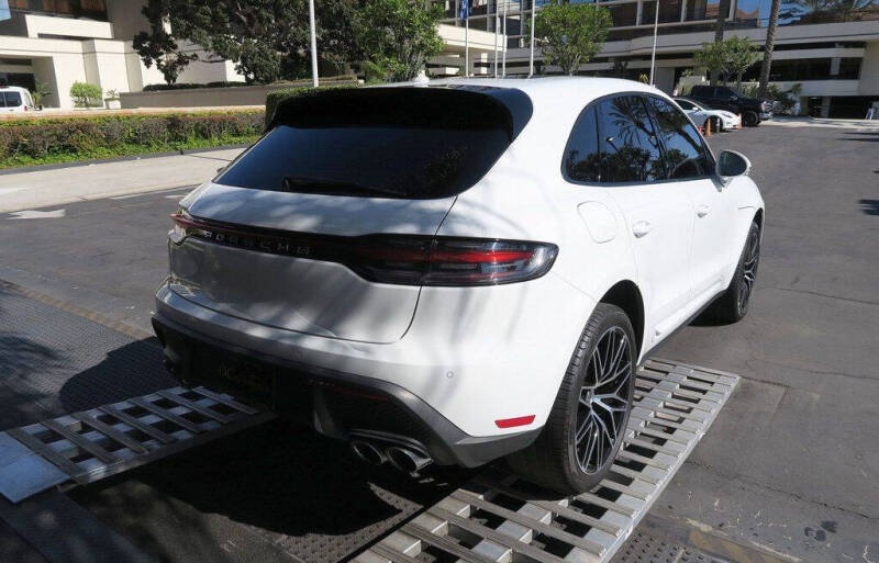2023 Porsche Macan