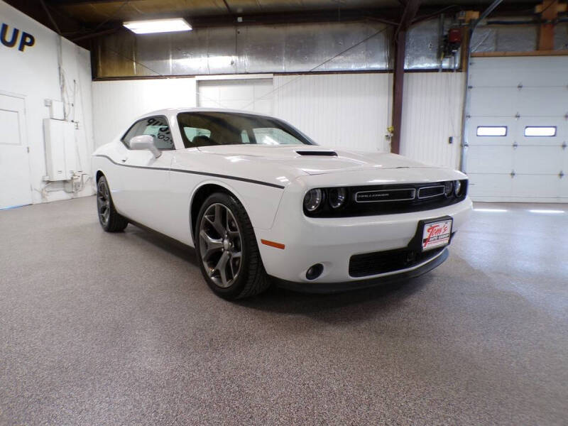 2015 Dodge Challenger SXT Plus