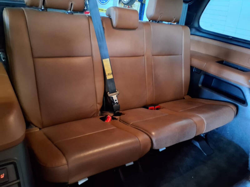 2016 Toyota Sequoia Platinum