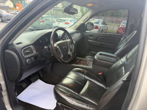 2008 GMC Yukon Denali
