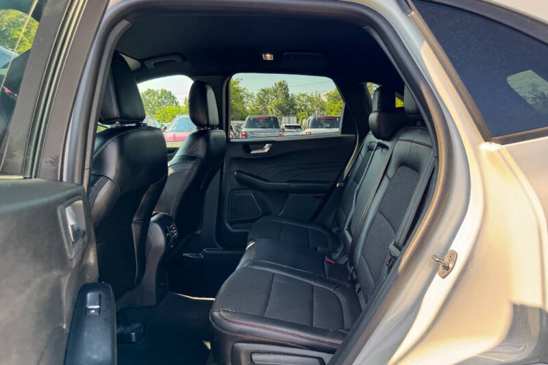 2023 Ford Escape ST-Line