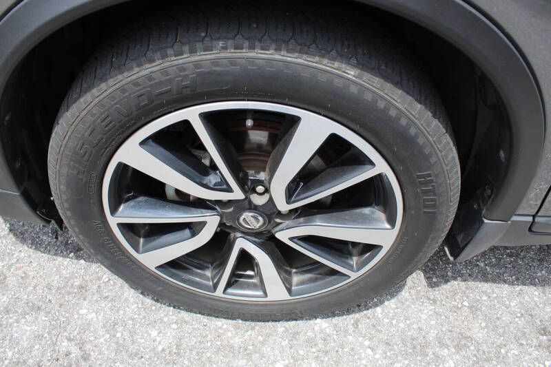 2018 Nissan Rogue SL
