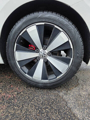 2012 Volkswagen Beetle Turbo PZEV