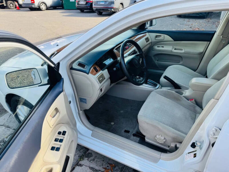 2004 Mitsubishi Lancer LS