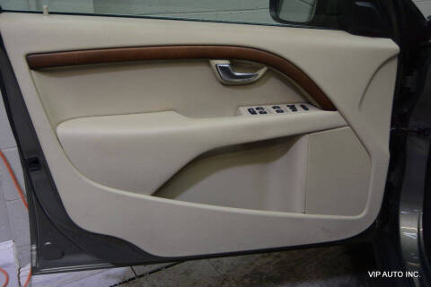 2010 Volvo XC70 3.2