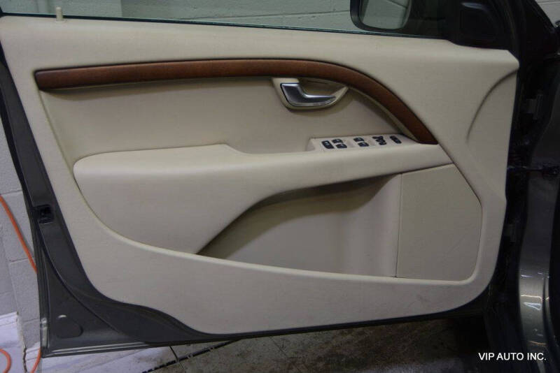 2010 Volvo XC70 3.2