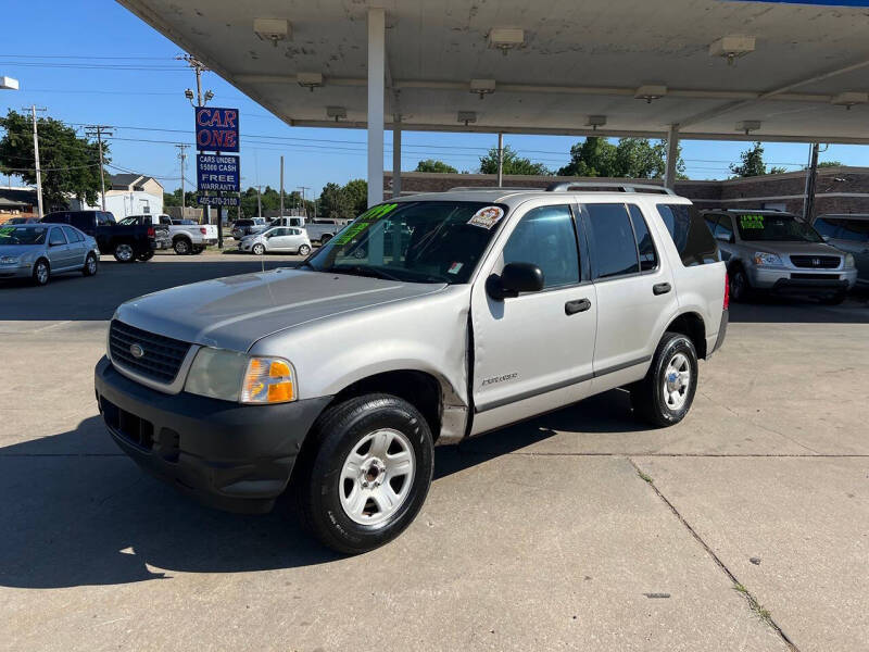 2004 Ford Explorer XLS