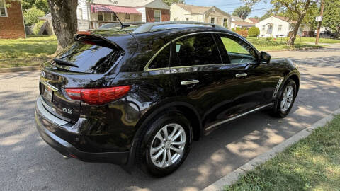 2012 Infiniti FX35