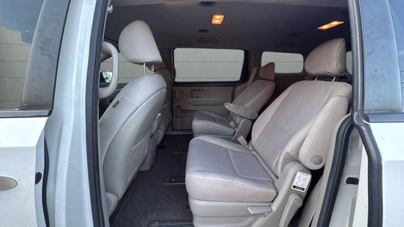2019 Kia Sedona L