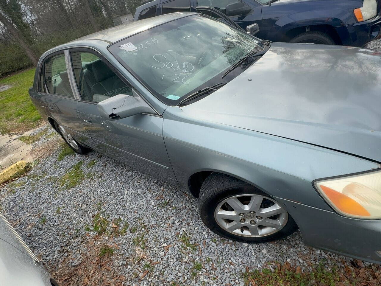 2000 Toyota Avalon for sale at Well-Done Autos LLC in Cedartown, GA