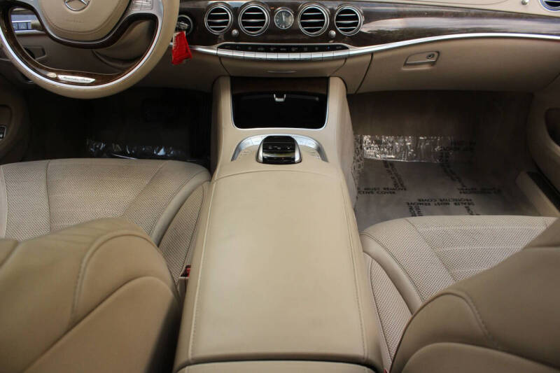 2015 Mercedes-Benz S-Class S 550