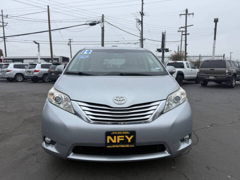 2014 Toyota Sienna Limited 7-Passenger