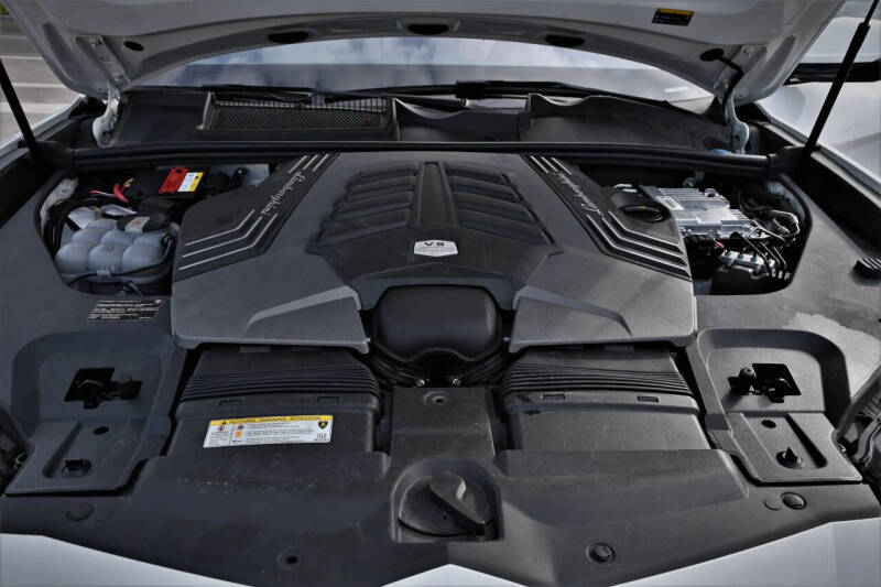 2022 Lamborghini Urus