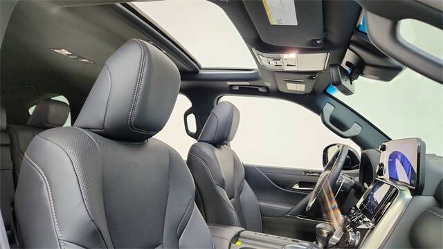 2024 Lexus LX 600 Luxury